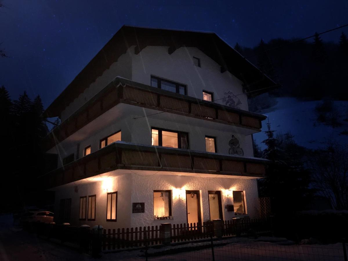 Waldblick Landhaus B&B Schwarzenbach an der Pielach Exterior photo
