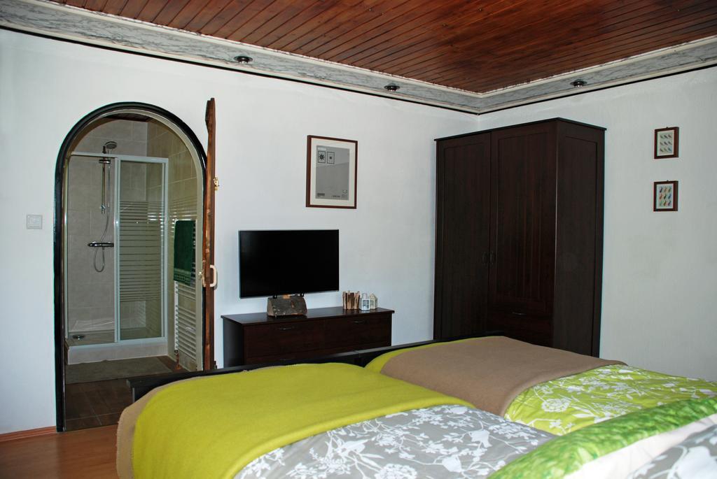 Waldblick Landhaus B&B Schwarzenbach an der Pielach Room photo